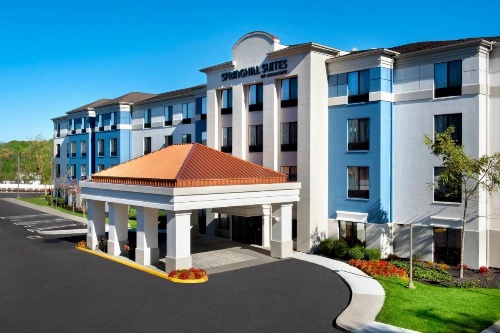 SpringHill Suites by Marriott Danbury image 3